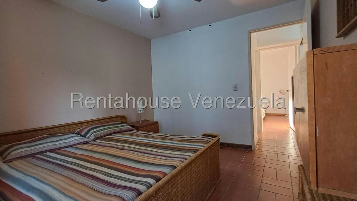 Apartamento (1 Nivel) en Alquiler en Colinas de Los Ruices, Distrito Metropolitano - 16