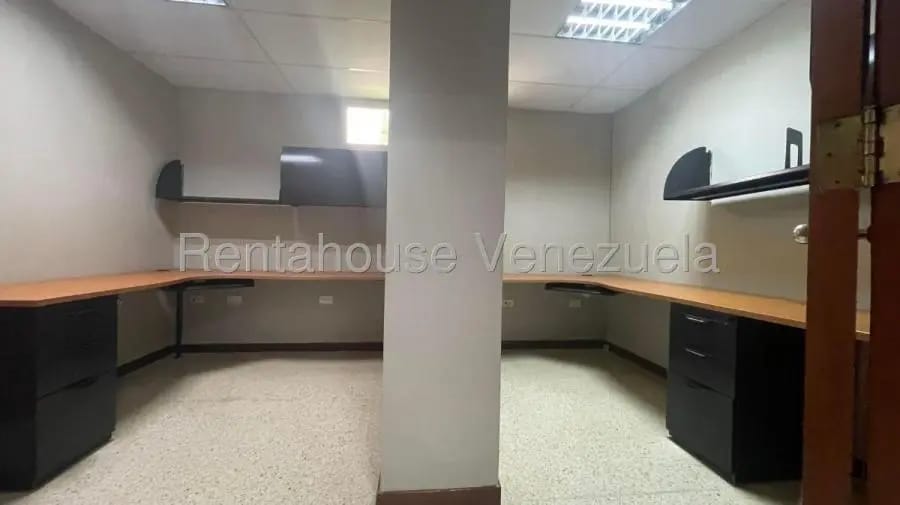 Oficina en Alquiler en Maracaibo - 9