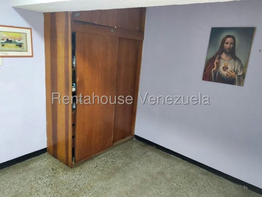 Apartamento (1 Nivel) en Venta en Caricuao, Distrito Metropolitano - 11