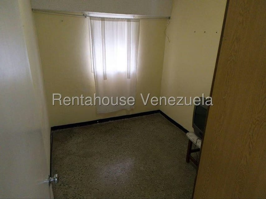 Apartamento (1 Nivel) en Venta en Caricuao, Distrito Metropolitano - 13