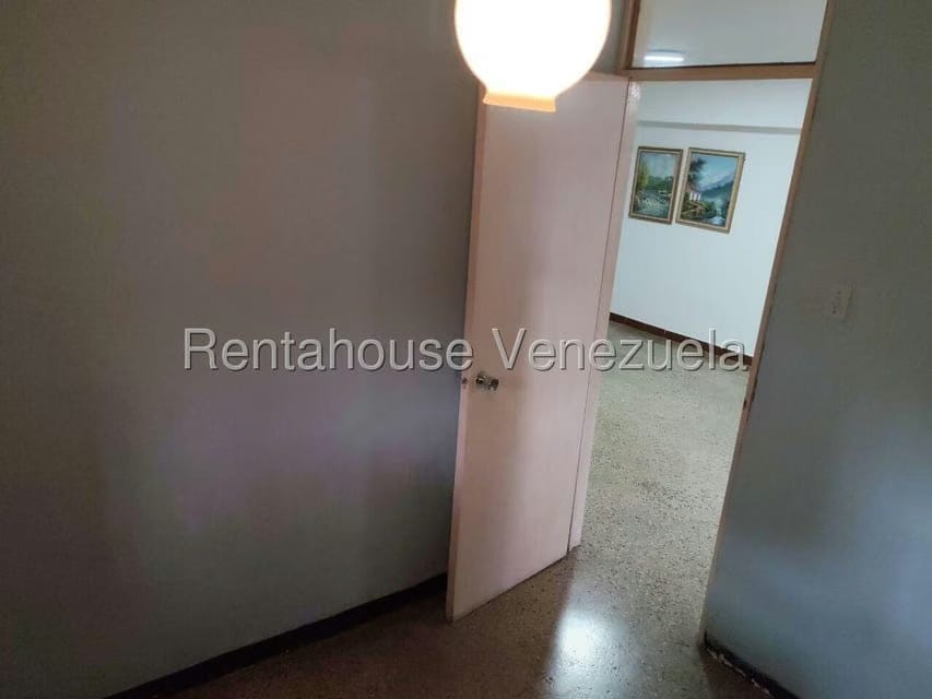 Apartamento (1 Nivel) en Venta en Caricuao, Distrito Metropolitano - 15