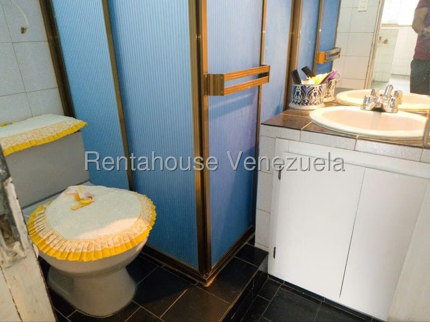 Apartamento (1 Nivel) en Venta en Caricuao, Distrito Metropolitano - 17