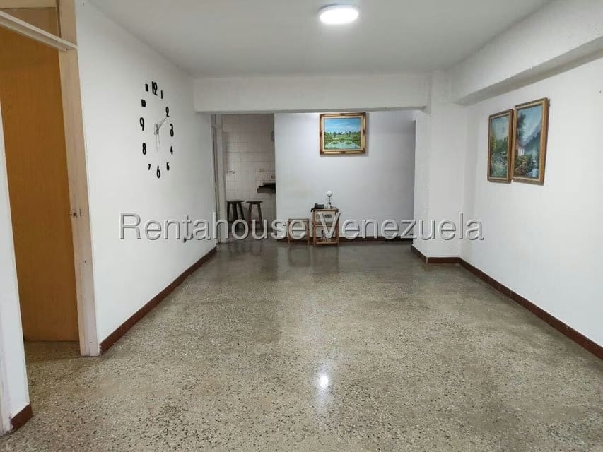 Apartamento (1 Nivel) en Venta en Caricuao, Distrito Metropolitano - 9