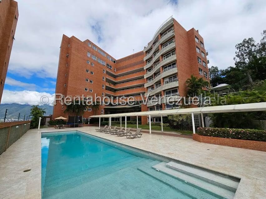 Apartamento (1 Nivel) en Alquiler en Lomas del Sol, Distrito Metropolitano