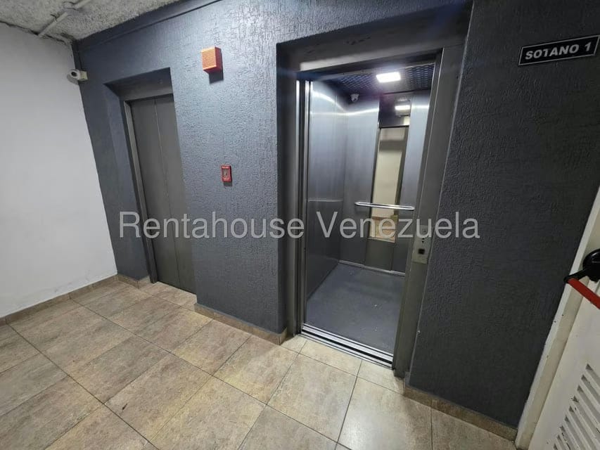 Apartamento (1 Nivel) en Alquiler en El Parral, Carabobo - 17