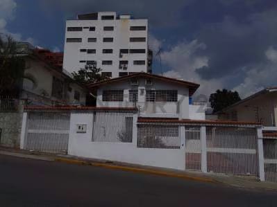 En Sebucan alquiler de casa.