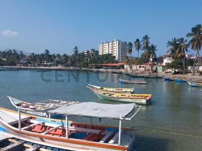 En venta Terreno a Orilla de Playa - 4