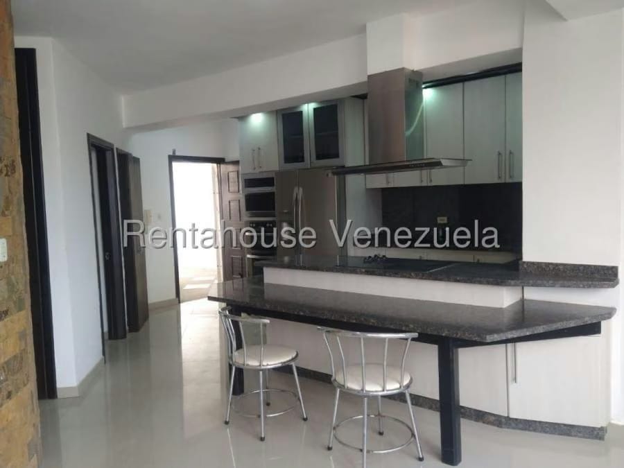 Apartamento en Venta en Playa Grande Catia La Mar - 2