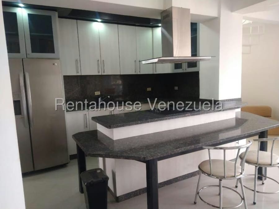 Apartamento en Venta en Playa Grande Catia La Mar - 4