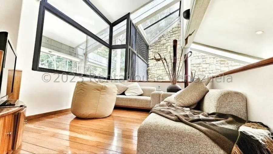 Casa en Venta en Alto Hatillo Caracas - 2