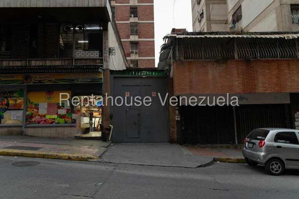 Comercial (Local Comercial) en Alquiler en Parroquia La Candelaria, Distrito Metropolitano