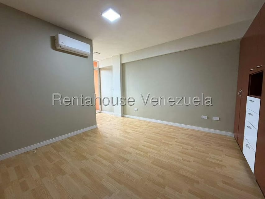 Apartamento (1 Nivel) en Venta en El Parque, Lara - 17