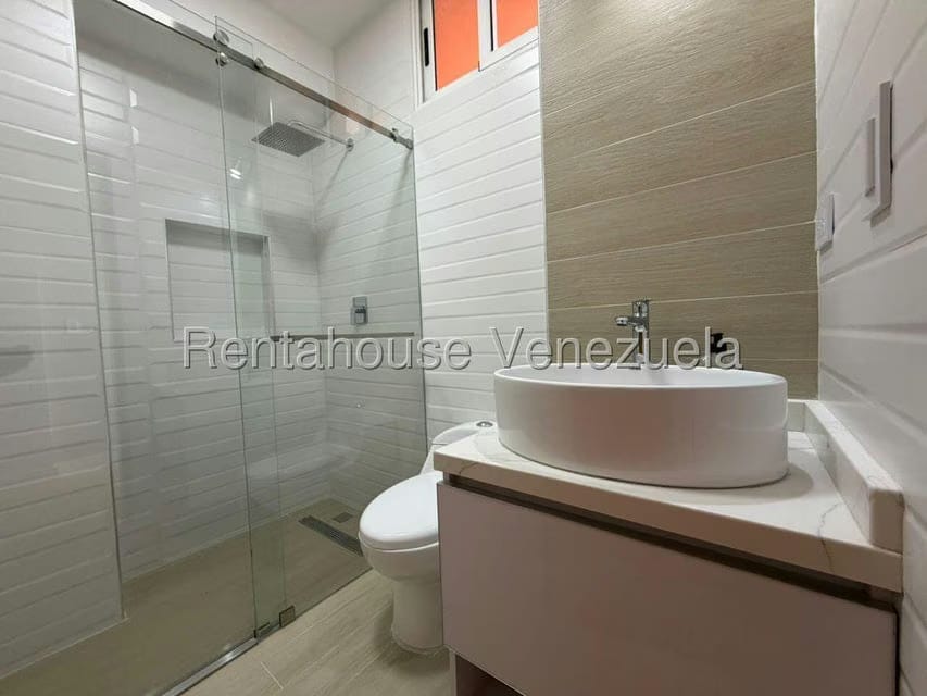 Apartamento (1 Nivel) en Venta en El Parque, Lara - 18