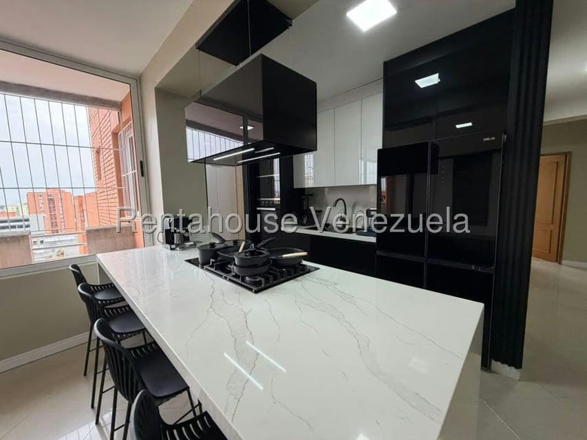 Apartamento (1 Nivel) en Venta en El Parque, Lara - 3