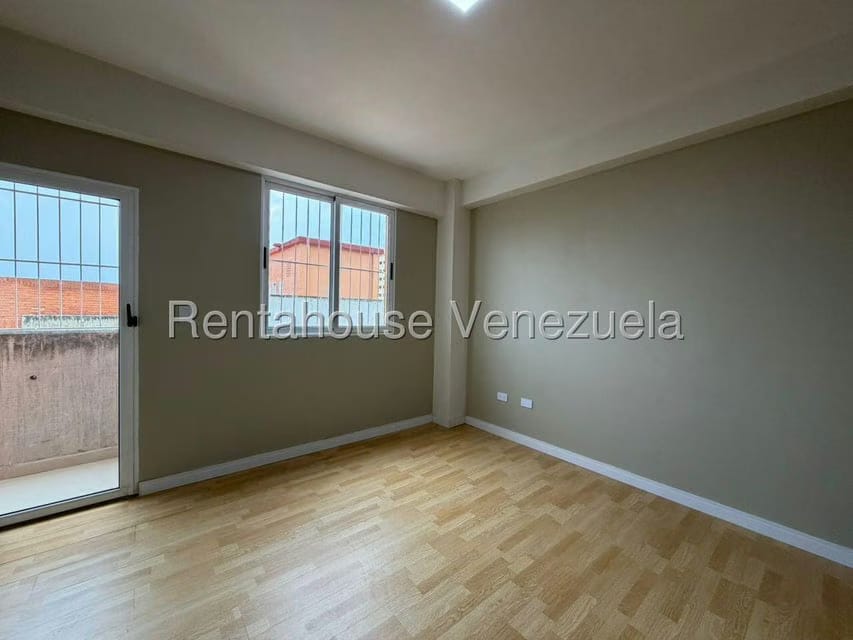 Apartamento (1 Nivel) en Venta en El Parque, Lara - 26