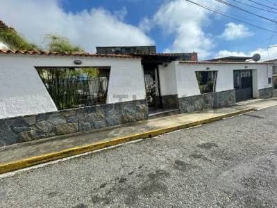 Venta CASA + ANEXO + PARCELA. en San Antonio de los Altos