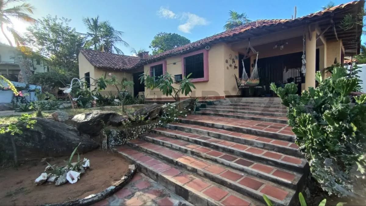 Doble casa estilo campestre en Manantiales de Guayamurí Margarita - 7