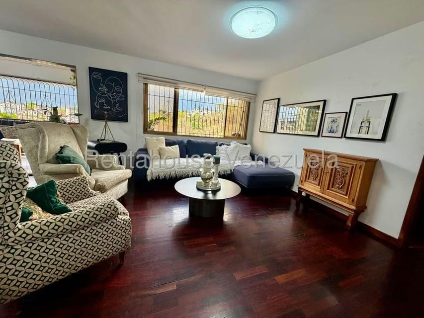 Apartamento (1 Nivel) en Alquiler en El Cafetal, Distrito Metropolitano - 11