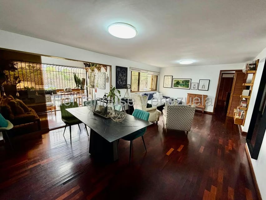 Apartamento (1 Nivel) en Alquiler en El Cafetal, Distrito Metropolitano - 12