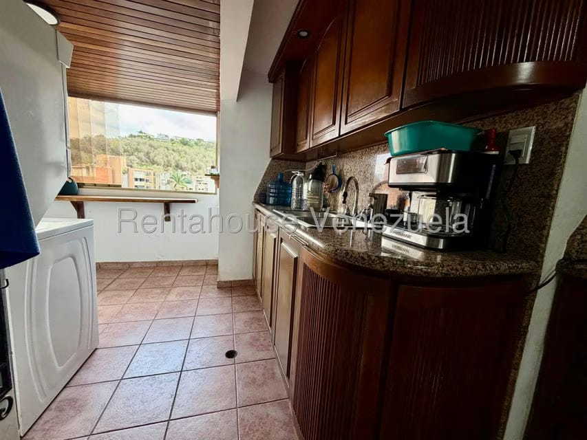 Apartamento (1 Nivel) en Alquiler en El Cafetal, Distrito Metropolitano - 16