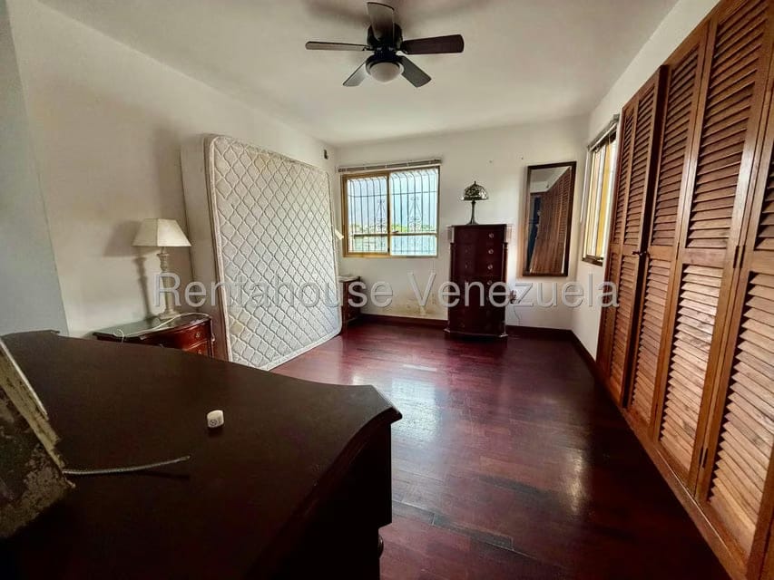 Apartamento (1 Nivel) en Alquiler en El Cafetal, Distrito Metropolitano - 26
