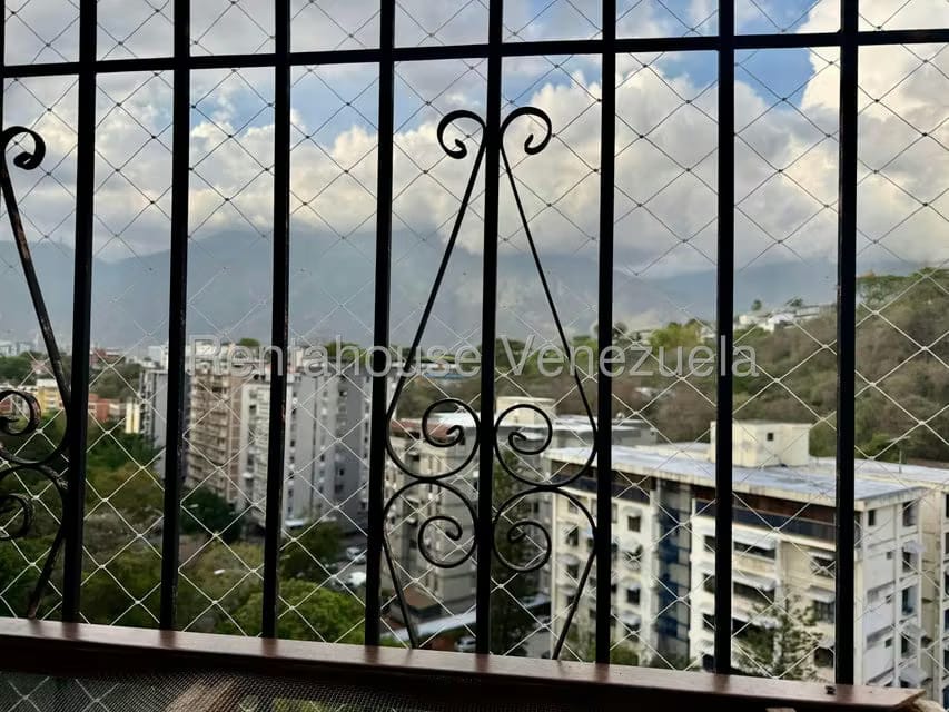 Apartamento (1 Nivel) en Alquiler en El Cafetal, Distrito Metropolitano - 28