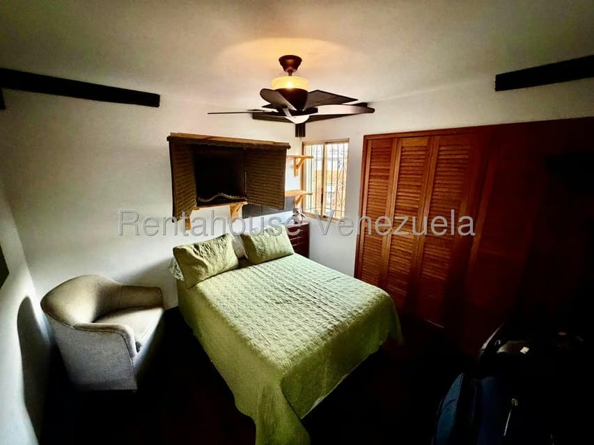 Apartamento (1 Nivel) en Alquiler en El Cafetal, Distrito Metropolitano - 32