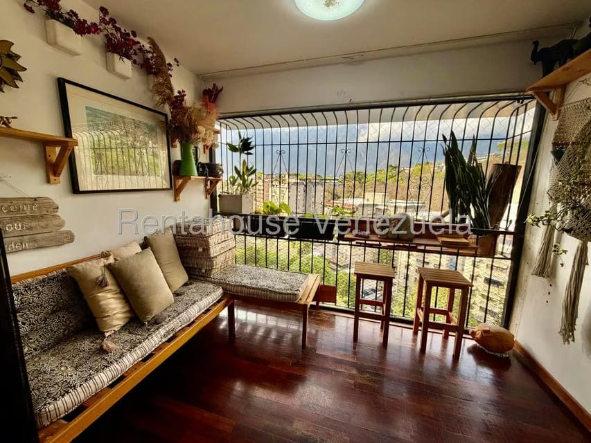 Apartamento (1 Nivel) en Alquiler en El Cafetal, Distrito Metropolitano - 5