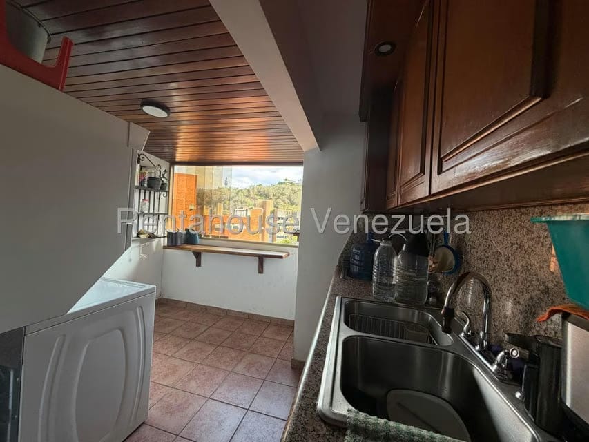 Apartamento (1 Nivel) en Alquiler en El Cafetal, Distrito Metropolitano - 8