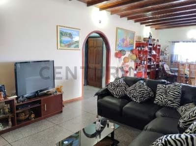 Venta de Edificio Comercial en la isla de Margarita : 1.268 m² de Construcción - 6