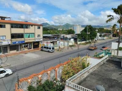 Venta de Edificio Comercial en la isla de Margarita : 1.268 m² de Construcción - 10
