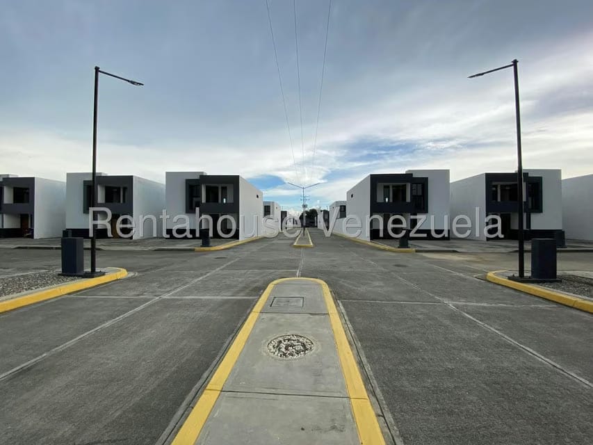 Casa (Duplex) en Venta en Araure, Portuguesa - 24