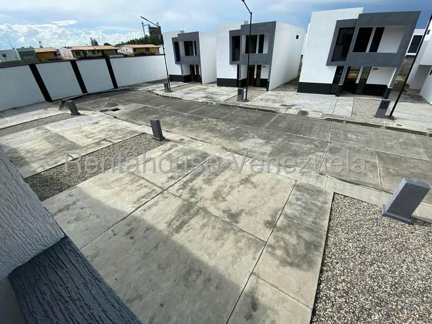 Casa (Duplex) en Venta en Araure, Portuguesa - 25