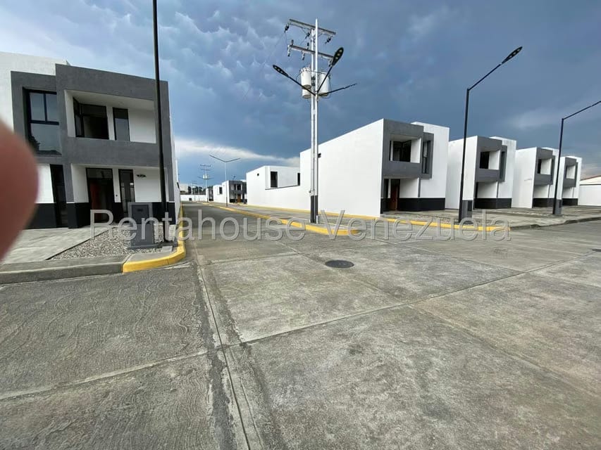 Casa (Duplex) en Venta en Araure, Portuguesa - 26