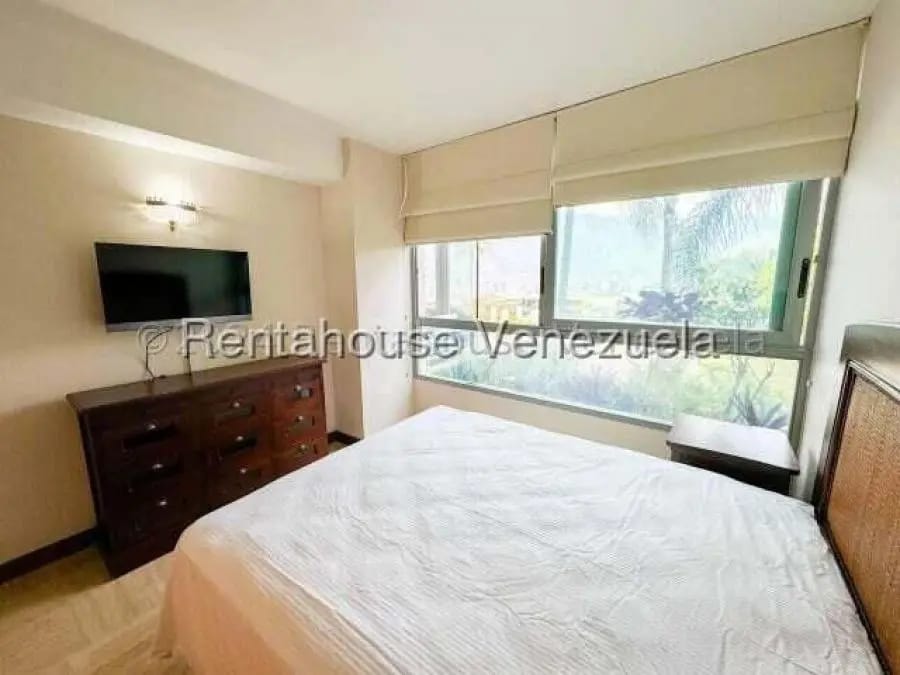 Apartamento en Alquiler en lomas de las mercedes Caracas - 8