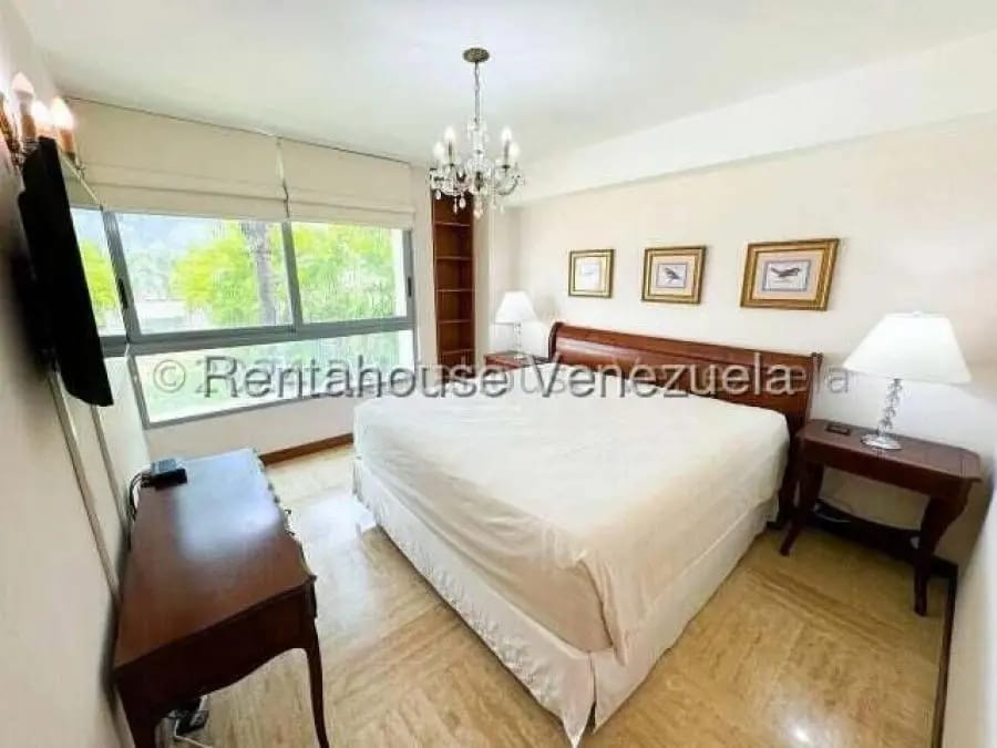 Apartamento en Alquiler en lomas de las mercedes Caracas - 10