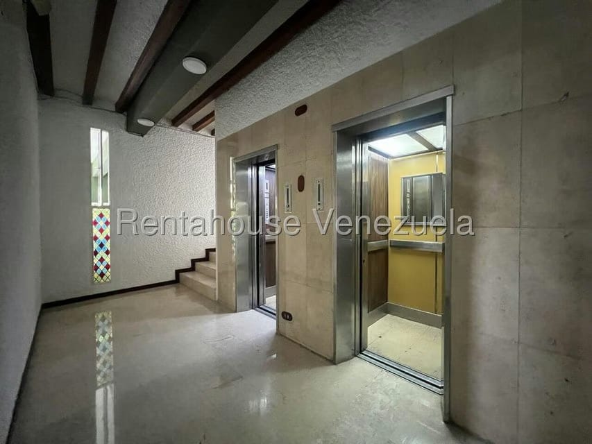 Apartamento (1 Nivel) en Venta en Macaracuay, Distrito Metropolitano - 33