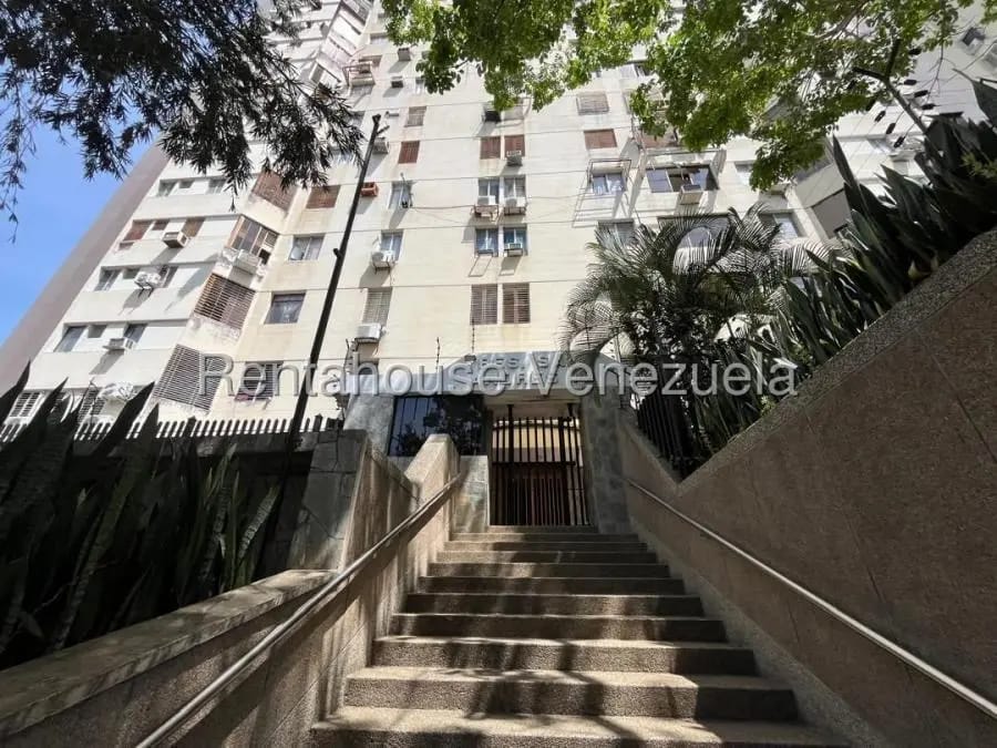 Apartamento en Alquiler en El Bosque Valencia Carabobo Valencia - 4