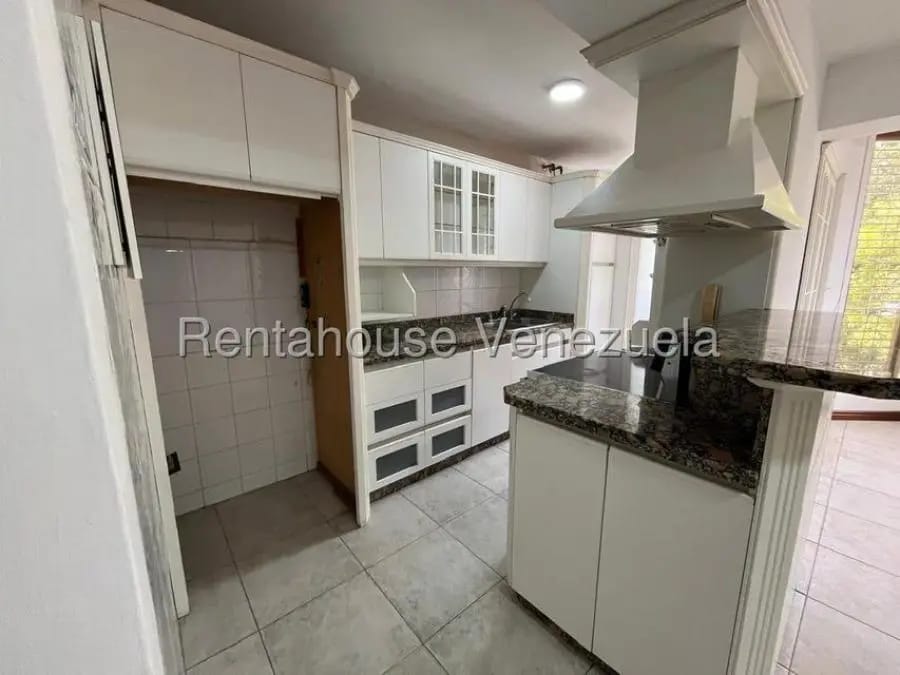 Apartamento en Alquiler en El Bosque Valencia Carabobo Valencia - 8