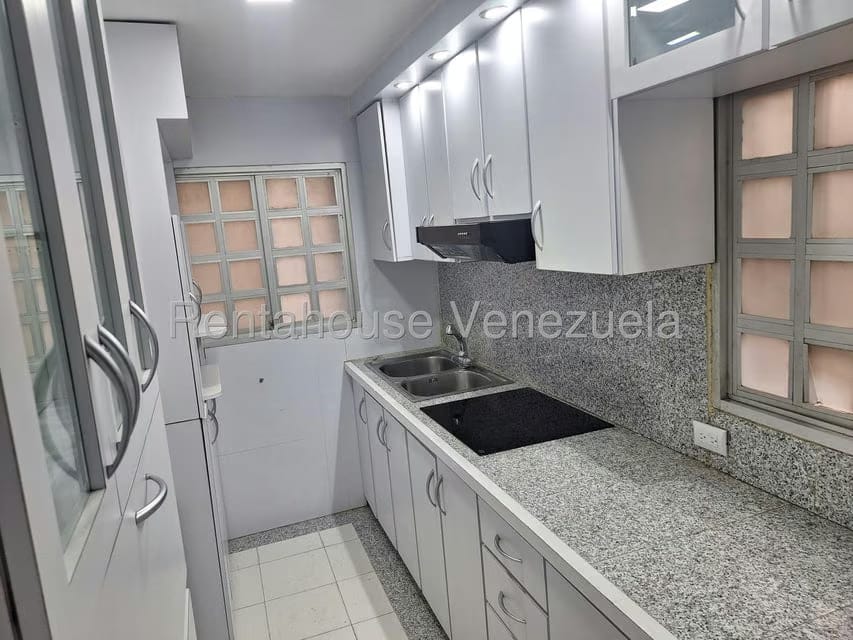 Apartamento (1 Nivel) en Alquiler en Los Caobos, Distrito Metropolitano