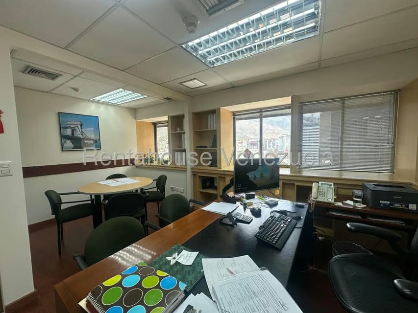 Comercial (Oficina) en Venta en Los Palos Grandes, Distrito Metropolitano - 18