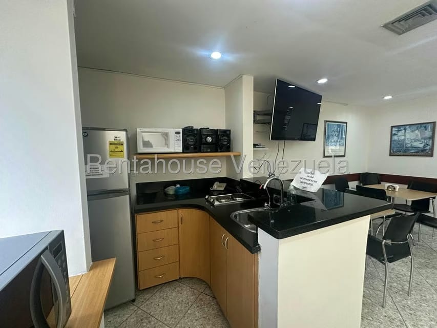 Comercial (Oficina) en Venta en Los Palos Grandes, Distrito Metropolitano - 30