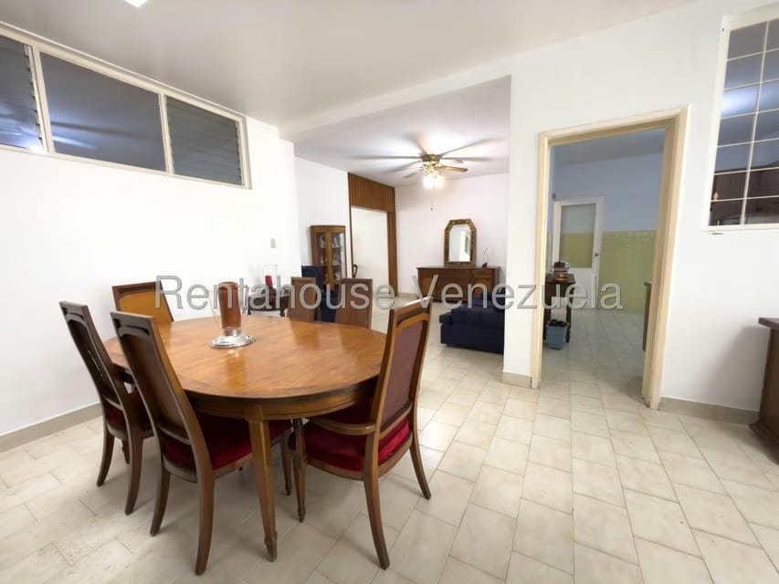 Casa (Multipes Niveles) en Venta en La Trinidad, Distrito Metropolitano - 14