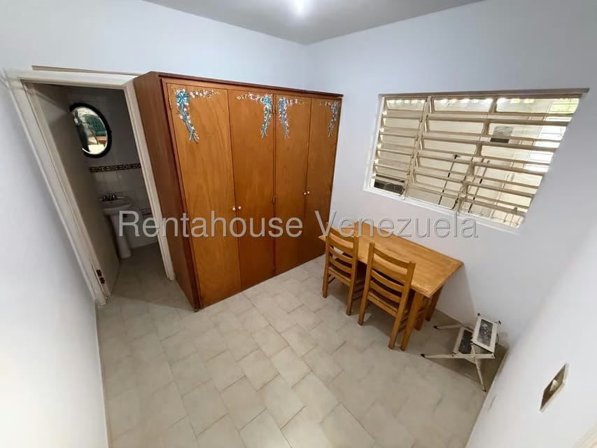 Casa (Multipes Niveles) en Venta en La Trinidad, Distrito Metropolitano - 21