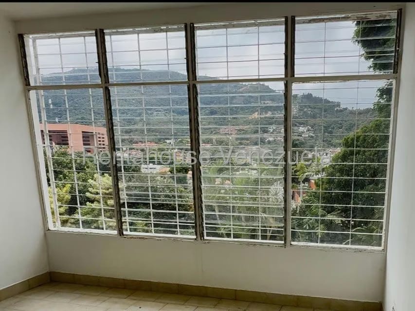 Casa (Multipes Niveles) en Venta en La Trinidad, Distrito Metropolitano - 24