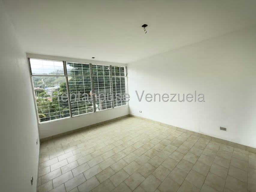 Casa (Multipes Niveles) en Venta en La Trinidad, Distrito Metropolitano - 28