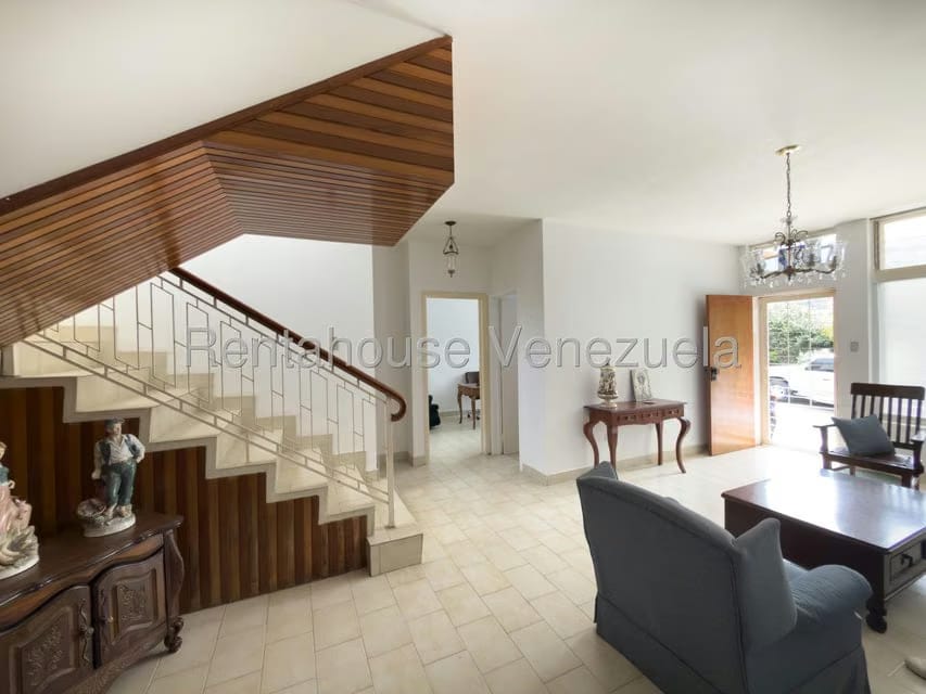 Casa (Multipes Niveles) en Venta en La Trinidad, Distrito Metropolitano - 5