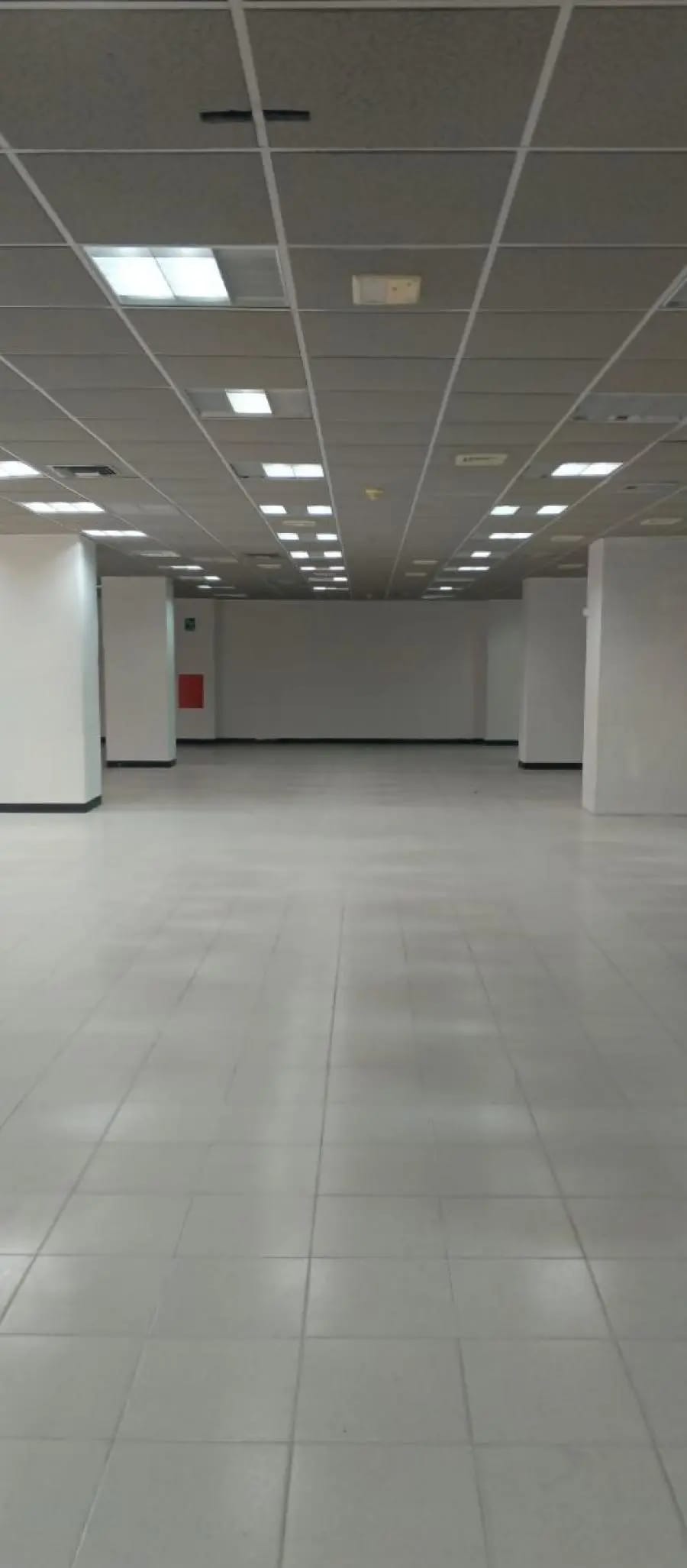 Oficina en Alquiler en Sucre Caracas