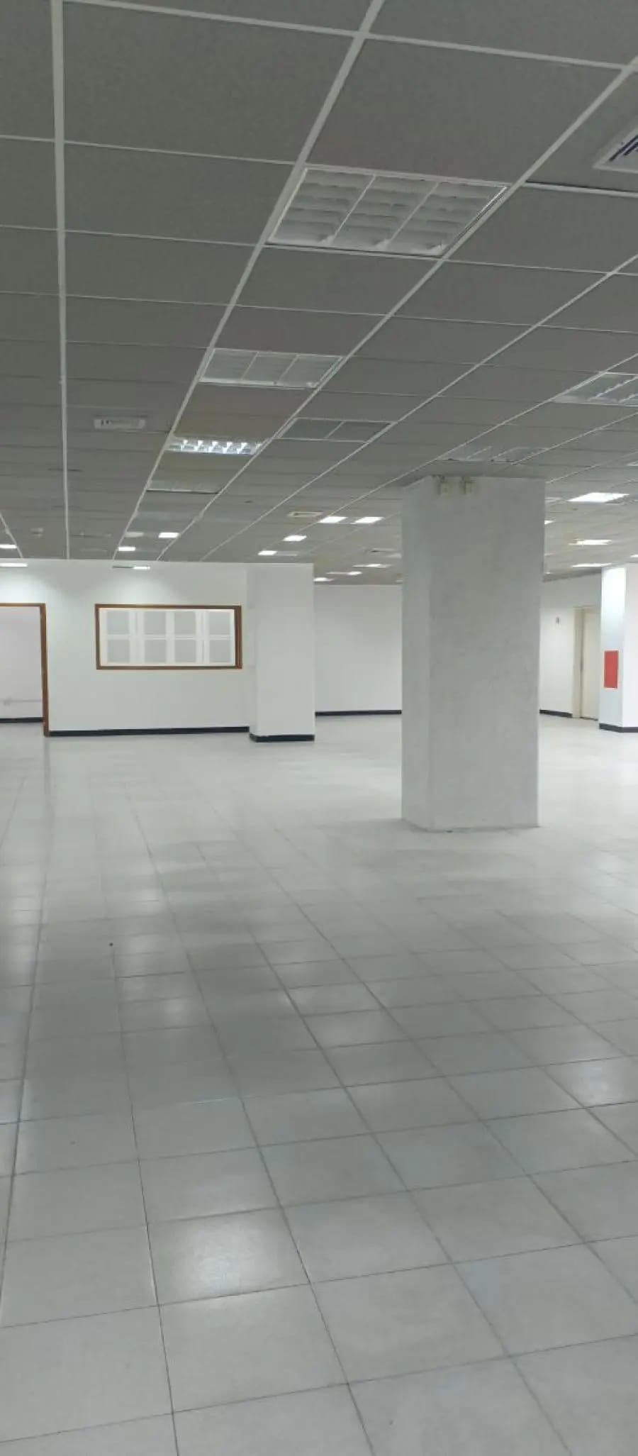 Oficina en Alquiler en Sucre Caracas - 2