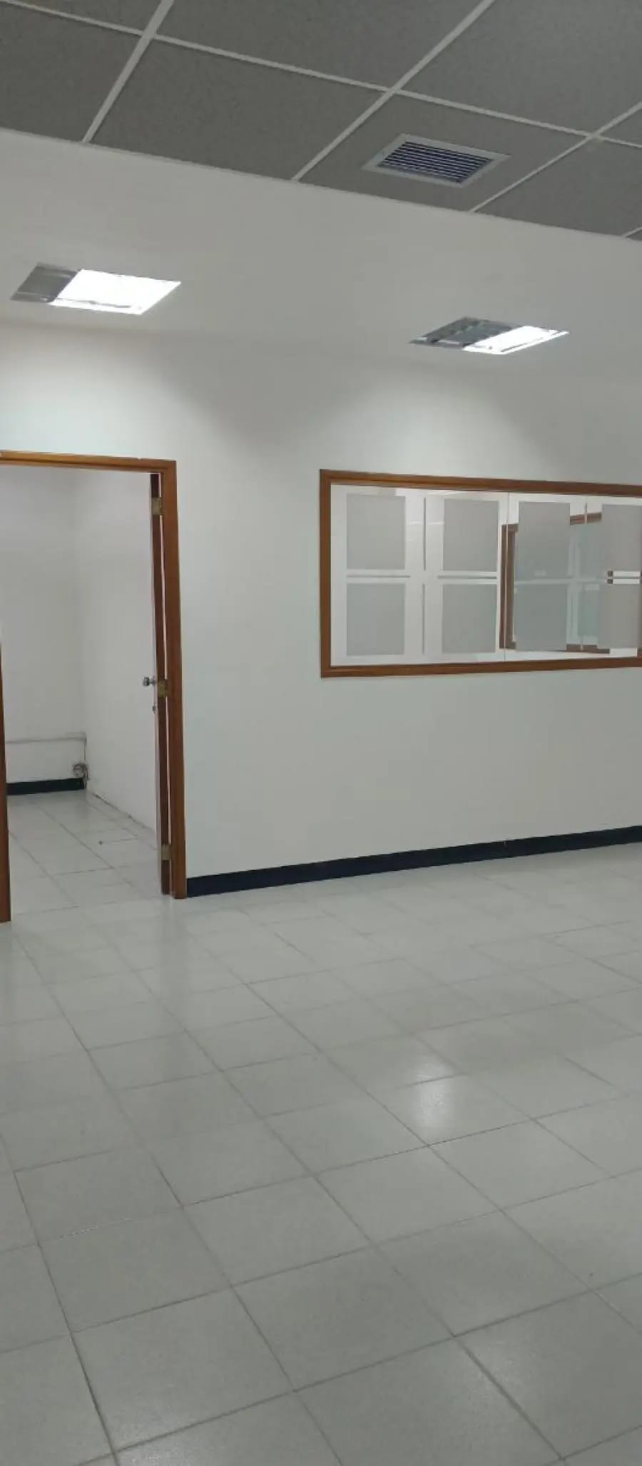 Oficina en Alquiler en Sucre Caracas - 11